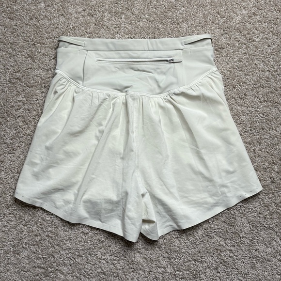 Lululemon Nulux Road to Trail High-Rise Short 4" - Picture 3 of 4